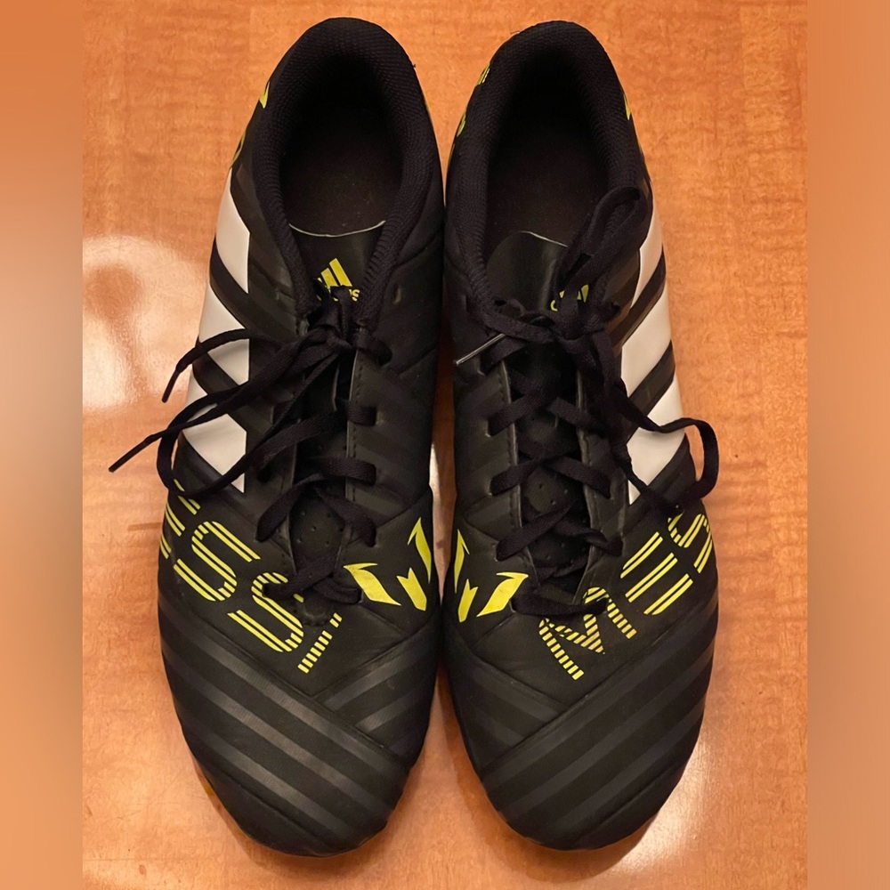 Adidas Men's Nemeziz Messi 17.4 TF Soccer Cleats Black/Yellow SZ 8.5 Like New
